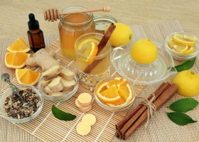 Szukasz naturalnego lekarstwa na przeziębienie? Zajrzyj do swojej kuchni!