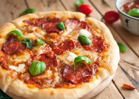 Polecamy przepis na domową pizzę jak z włoskiej pizzerii