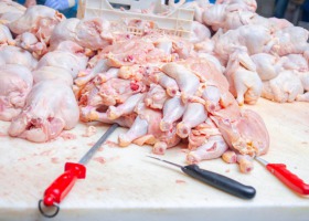 Ukradł 400 kg mięsa z zakładu, w którym pracował