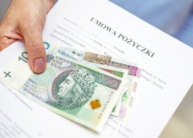 Czy warto pożyczać pieniądze od rodziny?