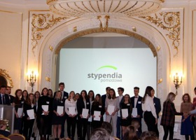Stypendia pomostowe szansą dla tysiąca studentów i doktorantów
