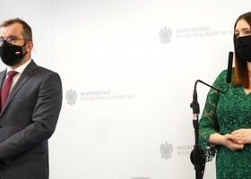 Min. Puda: stawki za chryzantemy korzystne dla beneficjentów